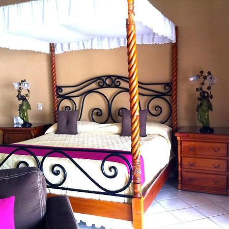 فندق ياوتيبيكفي  Casa Leonarda الغرفة الصورة